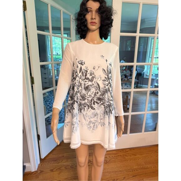 UA Kimchi Blue White Gray Floral Raw Edge Long Sleeve Mini Dress sz S NWOT - Picture 1 of 6
